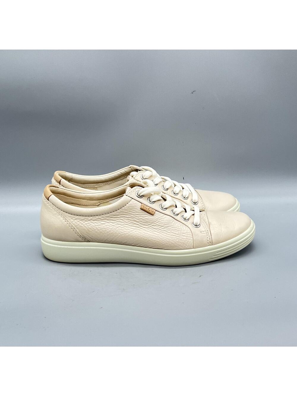 ECCO Shoes Womens 8 White Leather Soft 7 Lace Up Walking Sneakers Comfort